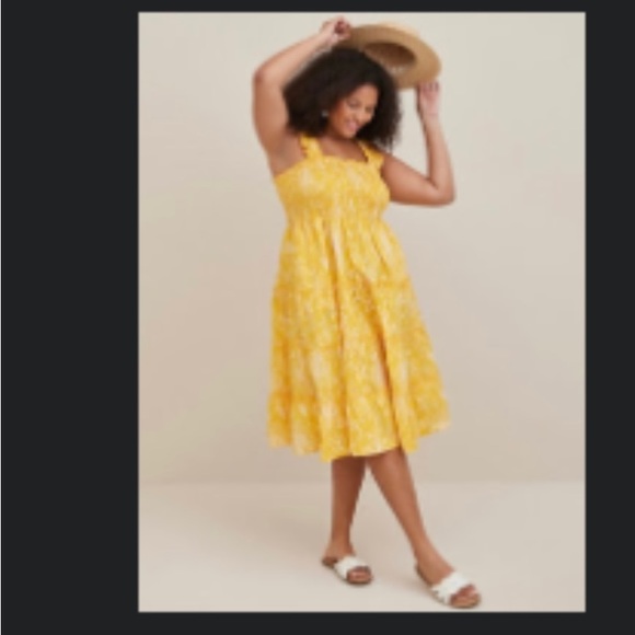Torrid size 2 Smocked Tiered Midi Dress Poplin Leopard Yellow - Picture 3 of 5